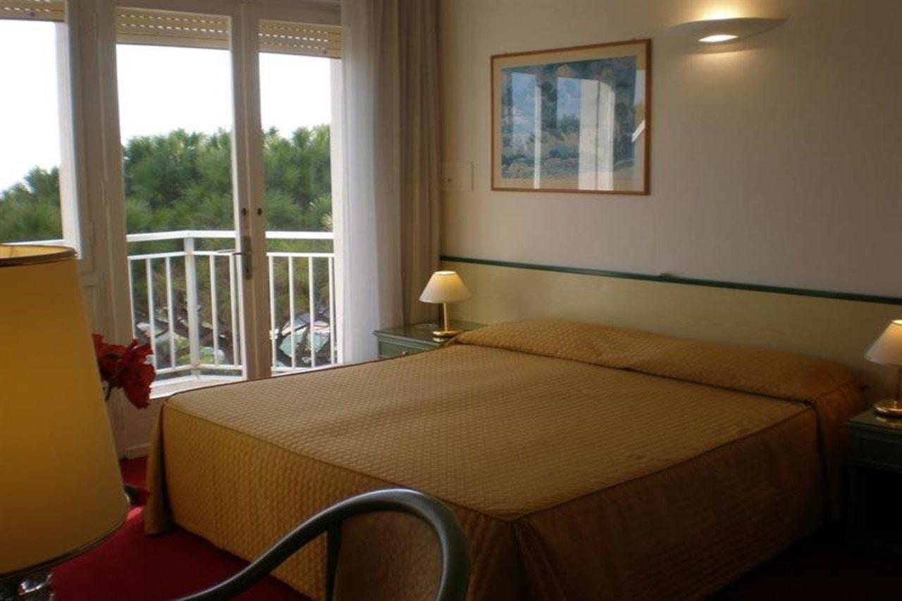 Hotel Majestic Lido di Jesolo Kültér fotó