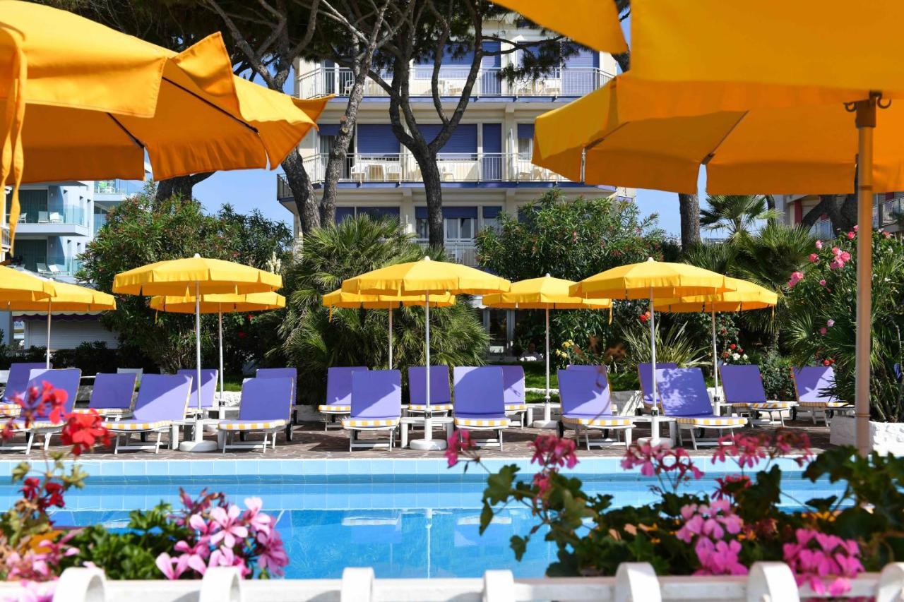 Hotel Majestic Lido di Jesolo Kültér fotó