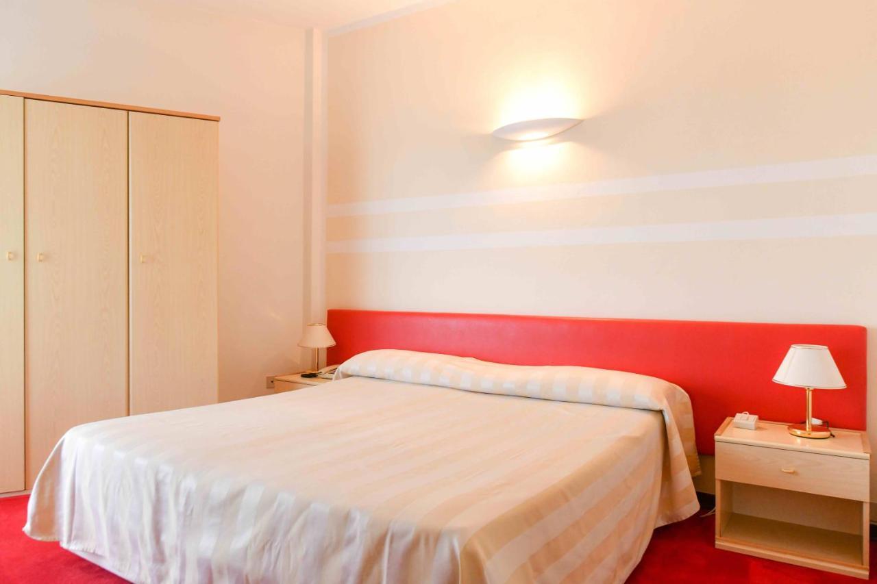Hotel Majestic Lido di Jesolo Kültér fotó