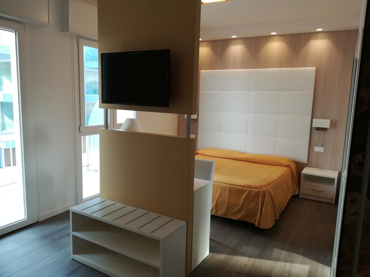 Hotel Majestic Lido di Jesolo Kültér fotó