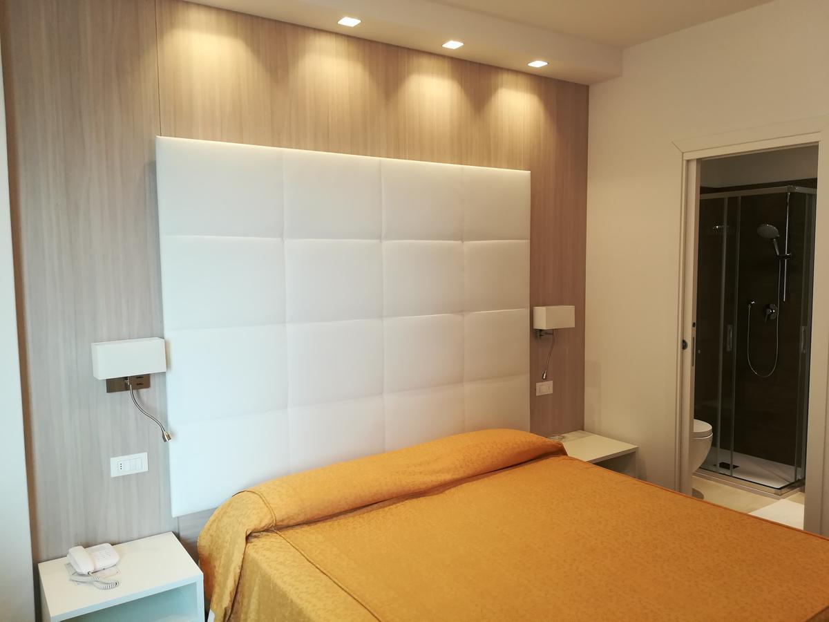 Hotel Majestic Lido di Jesolo Kültér fotó