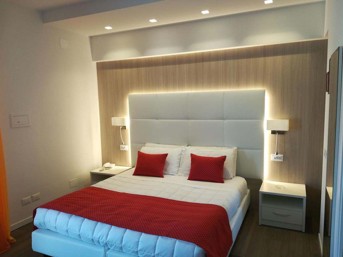 Hotel Majestic Lido di Jesolo Kültér fotó