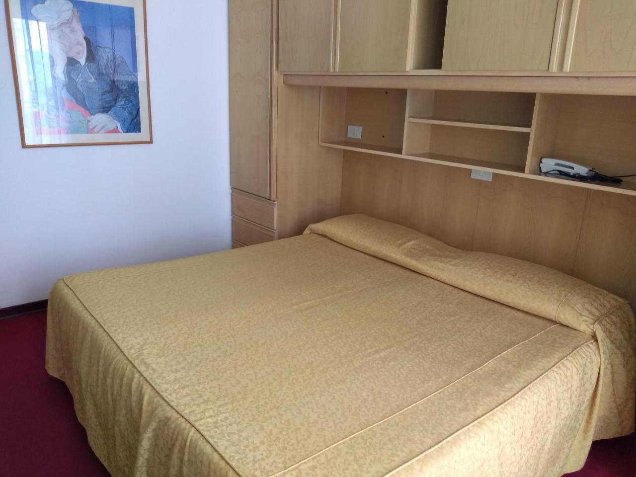 Hotel Majestic Lido di Jesolo Kültér fotó